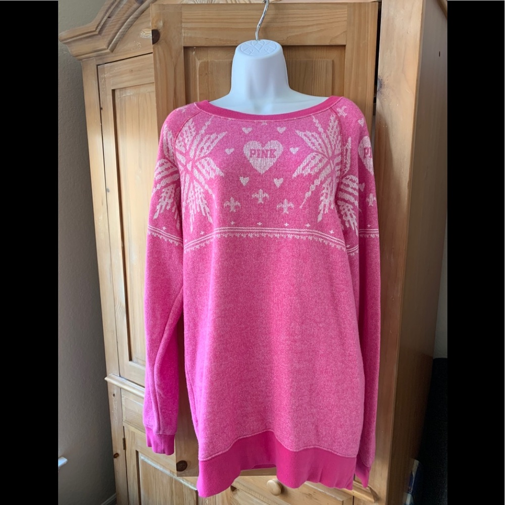Gently worn Oversized Sweater from PINK - size-XS